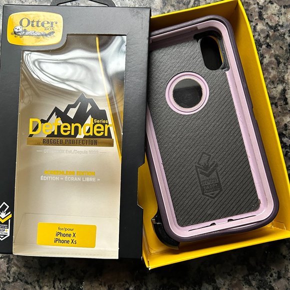 2 Tone Purple Otterbox for iPhone X or Xs - Picture 1 of 15